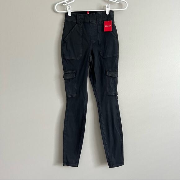 Spanx Women’s Dark Gray Stretch Twill Ankle Cargo Pants Size XS - Picture 1 of 7